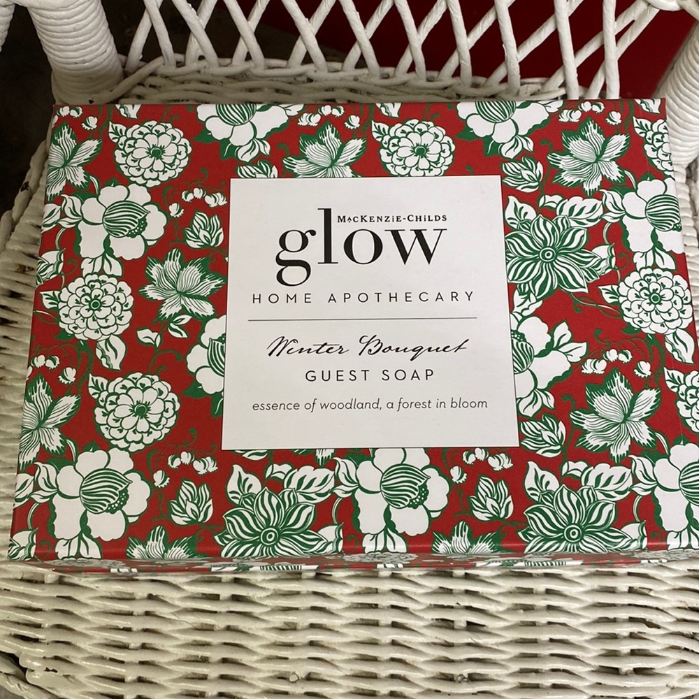 Mackenzie Childs Glow Home Apothecary Winter Bouquet Guest Soap